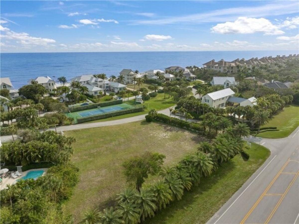 Picture of Residential Land For Sale in Vero Beach, Florida, United States