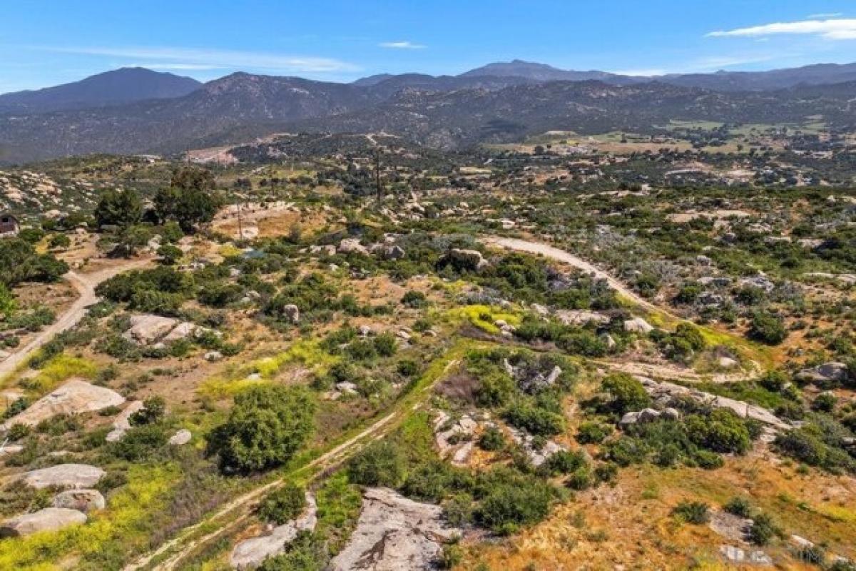 Picture of Residential Land For Sale in Alpine, California, United States