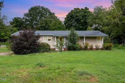 Home For Sale in Coats, North Carolina