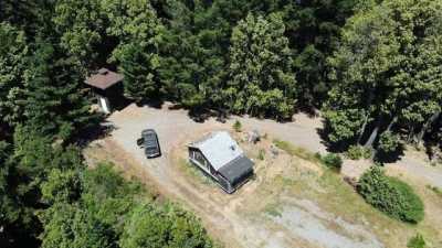 Home For Sale in Redway, California