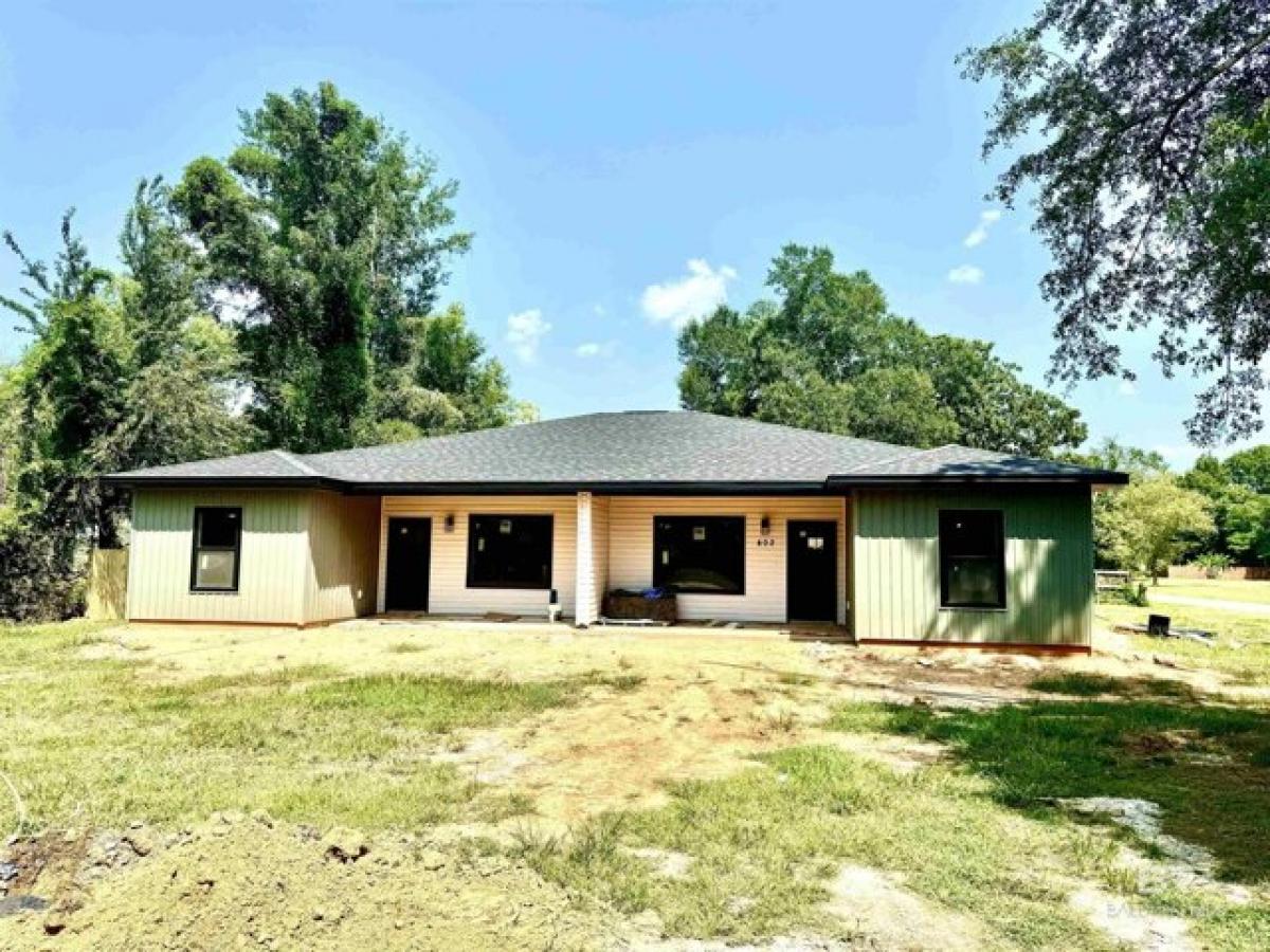 Picture of Home For Sale in Summerdale, Alabama, United States