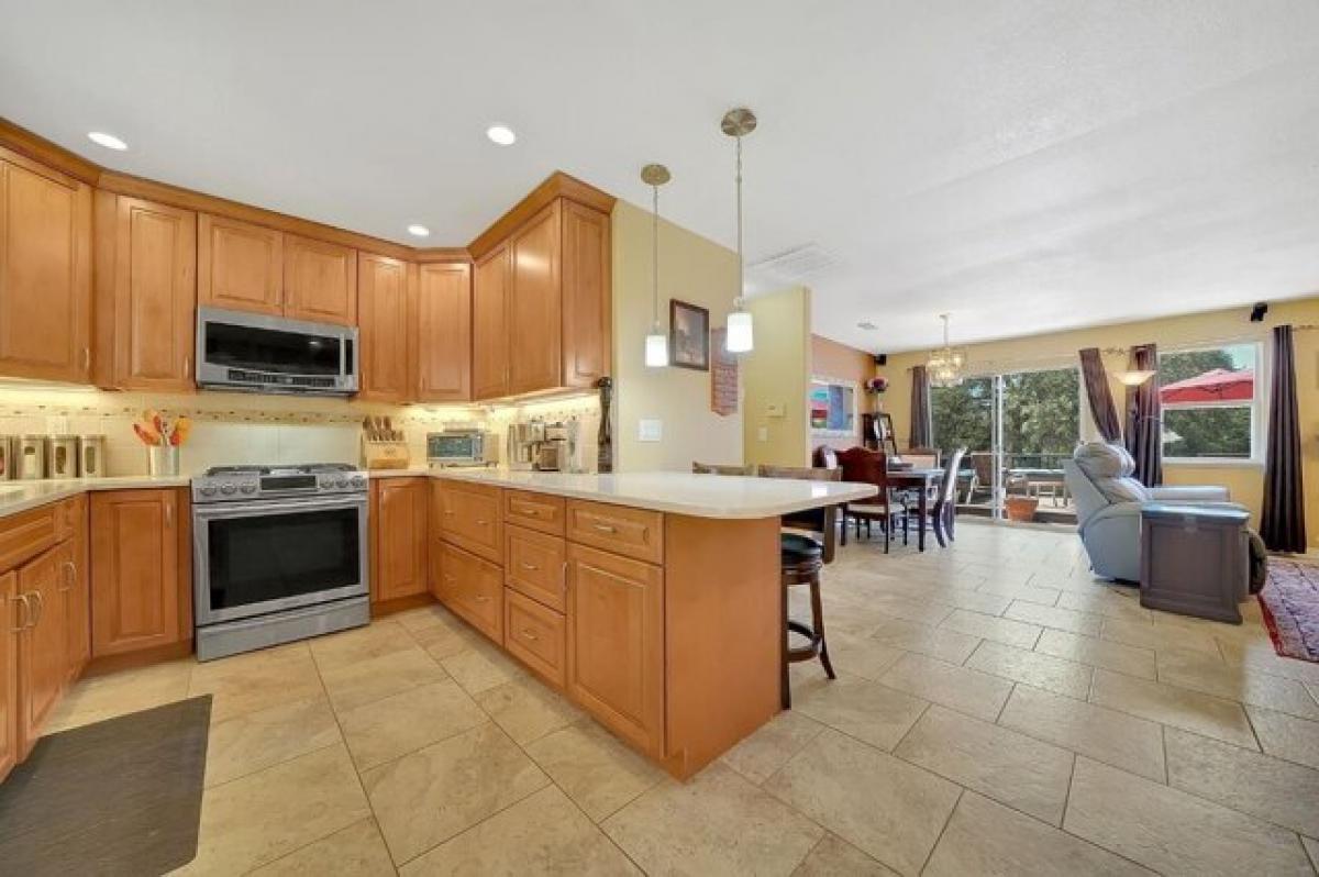 Picture of Home For Sale in Valley Springs, California, United States