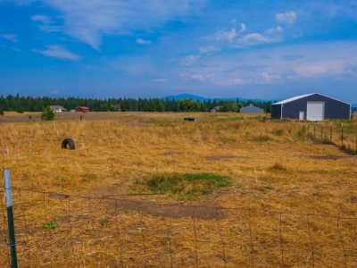 Home For Sale in Deer Park, Washington