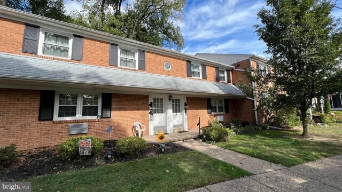 Picture of Home For Sale in Stratford, New Jersey, United States