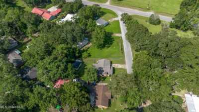 Home For Sale in Moss Point, Mississippi