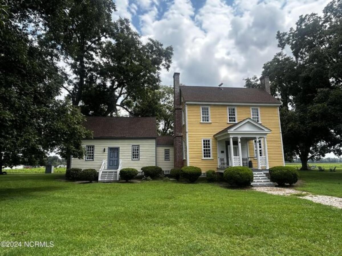 Picture of Home For Sale in Tarboro, North Carolina, United States