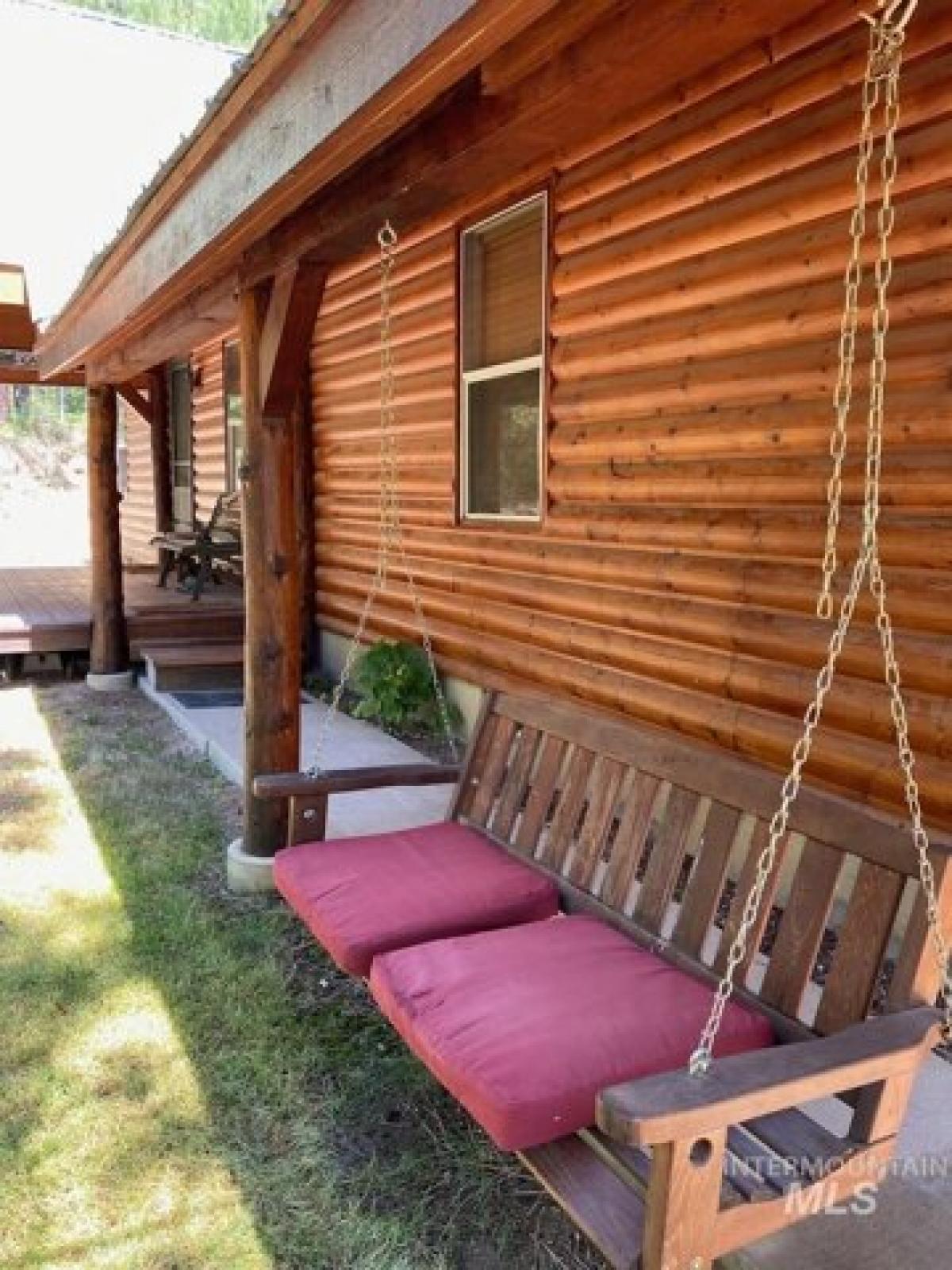 Picture of Home For Sale in Idaho City, Idaho, United States