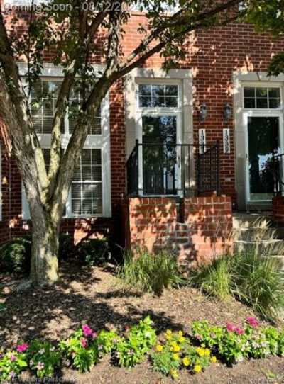 Home For Rent in Royal Oak, Michigan