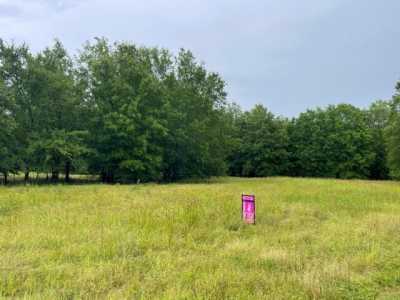 Residential Land For Sale in Blossom, Texas