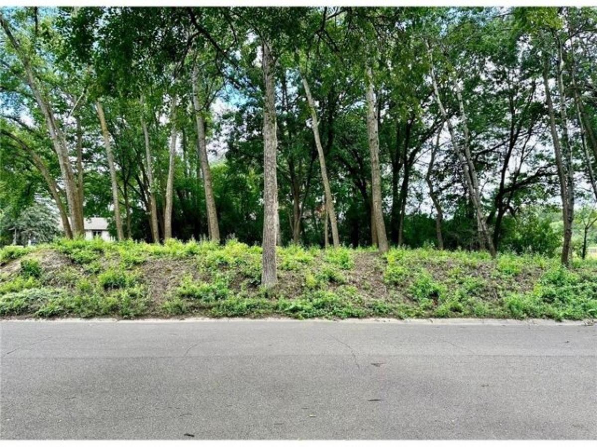 Picture of Residential Land For Sale in Edina, Minnesota, United States