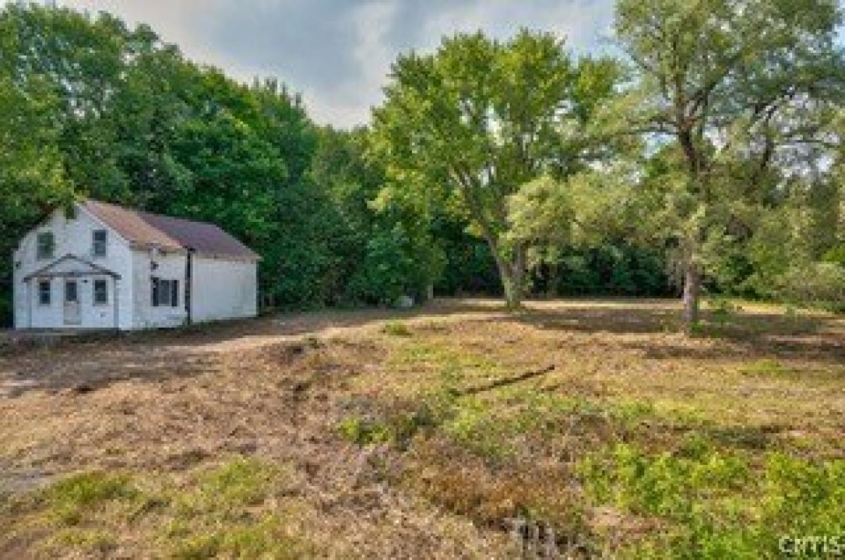 Picture of Home For Sale in Rome, New York, United States