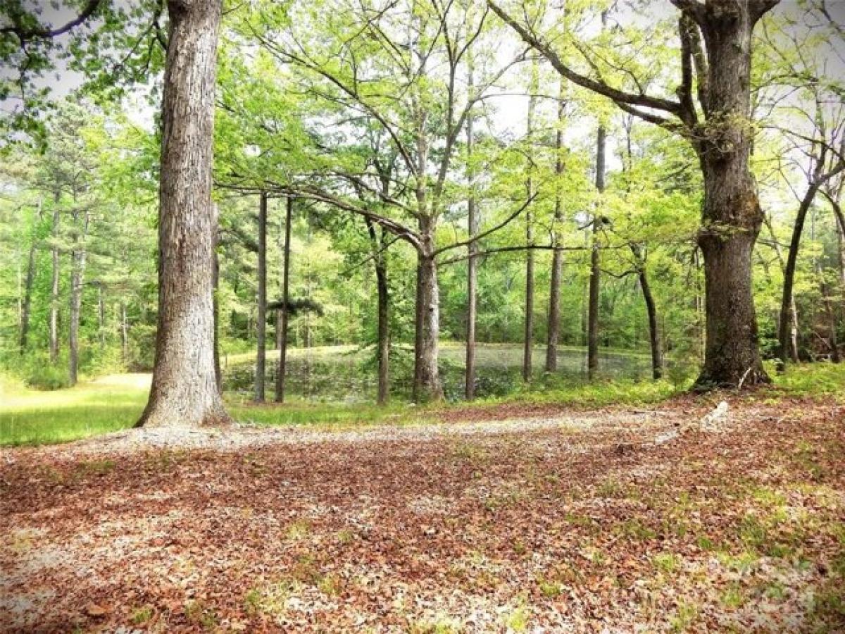 Picture of Home For Sale in Star, North Carolina, United States