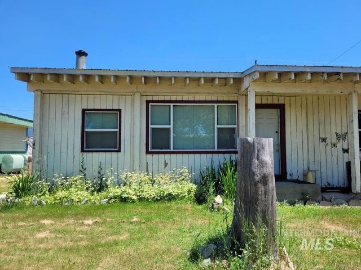 Picture of Home For Sale in New Meadows, Idaho, United States