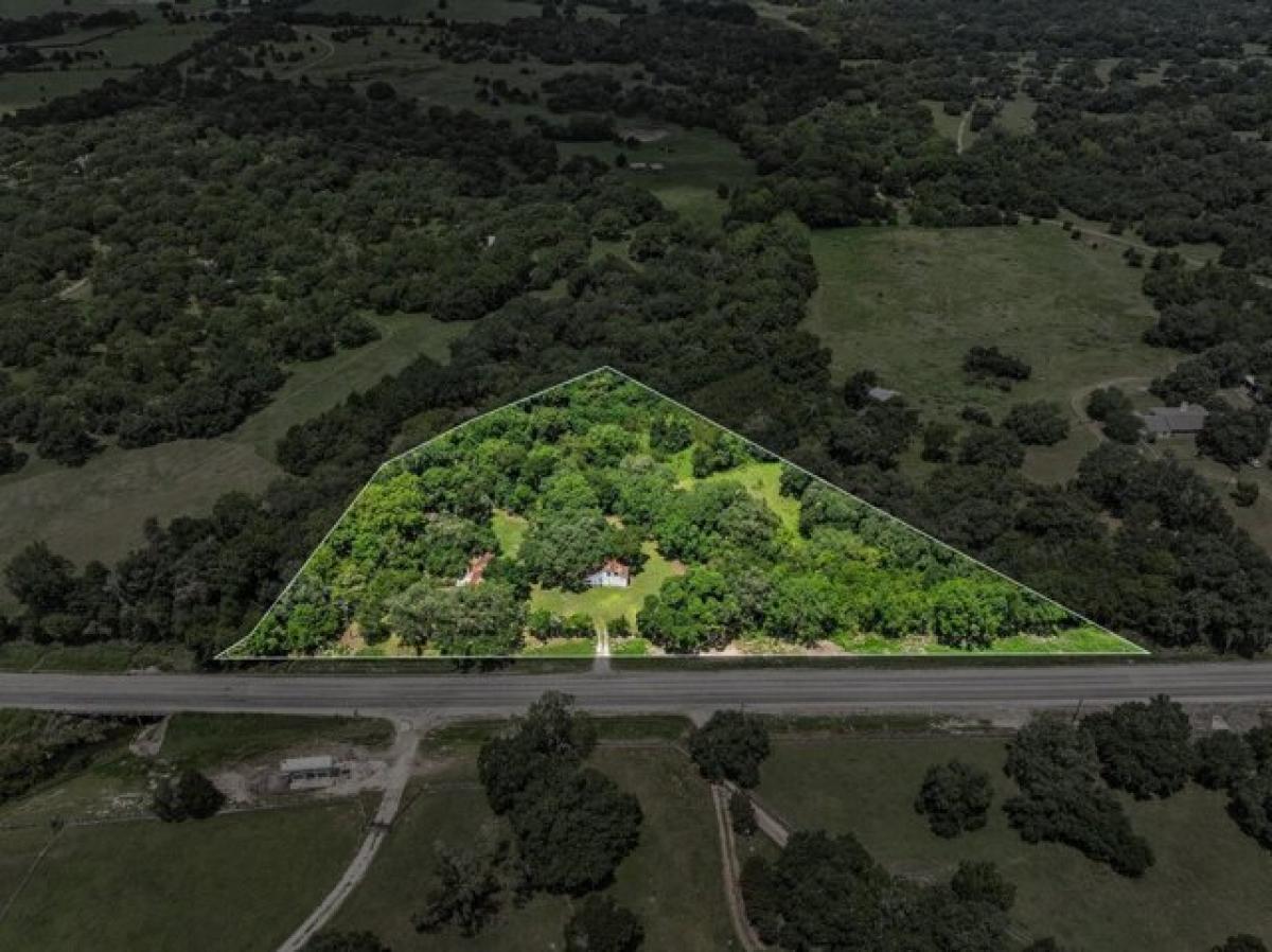 Picture of Residential Land For Sale in La Grange, Texas, United States