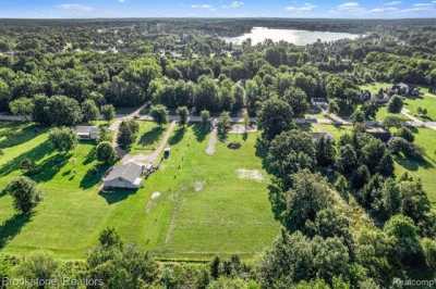 Residential Land For Sale in Fenton, Michigan