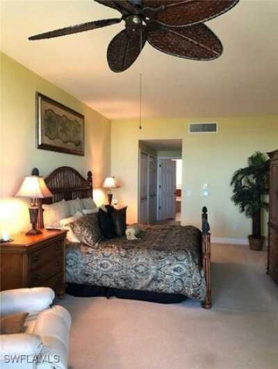 Home For Sale in Lee, Florida