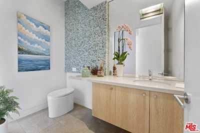 Home For Sale in Marina del Rey, California