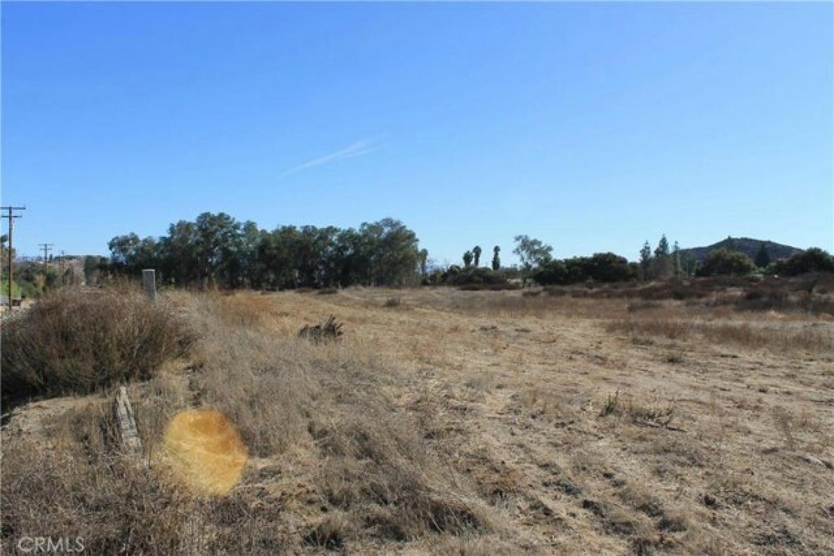 Picture of Residential Land For Sale in Menifee, California, United States