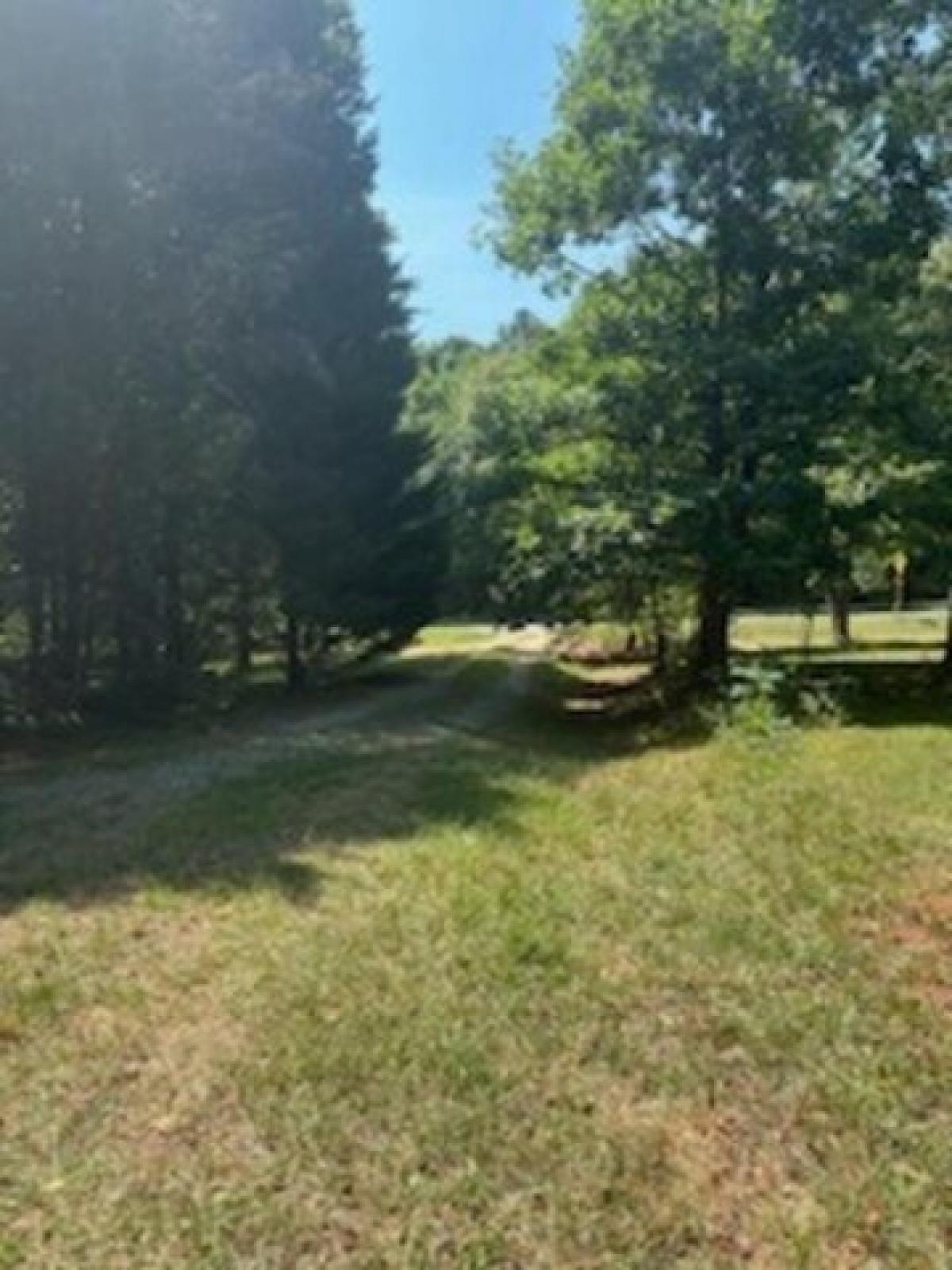 Picture of Residential Land For Sale in Chesnee, South Carolina, United States