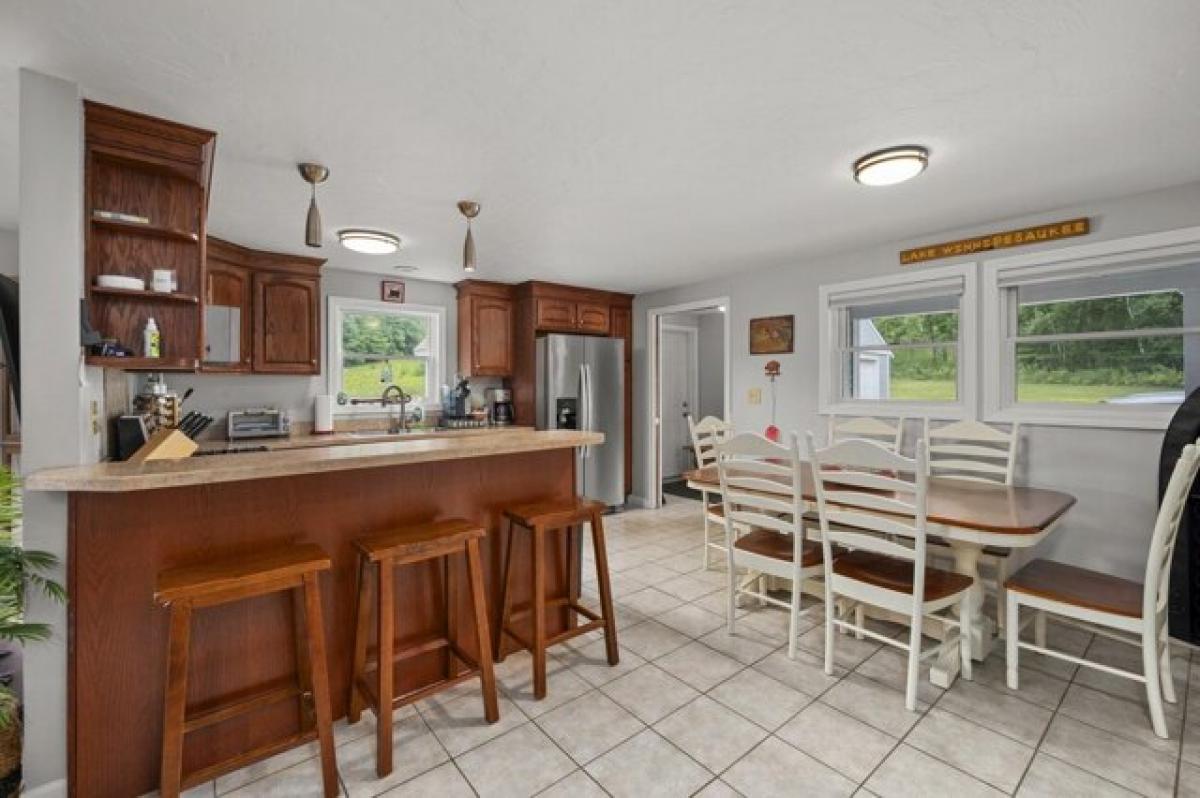 Picture of Home For Sale in Gilford, New Hampshire, United States