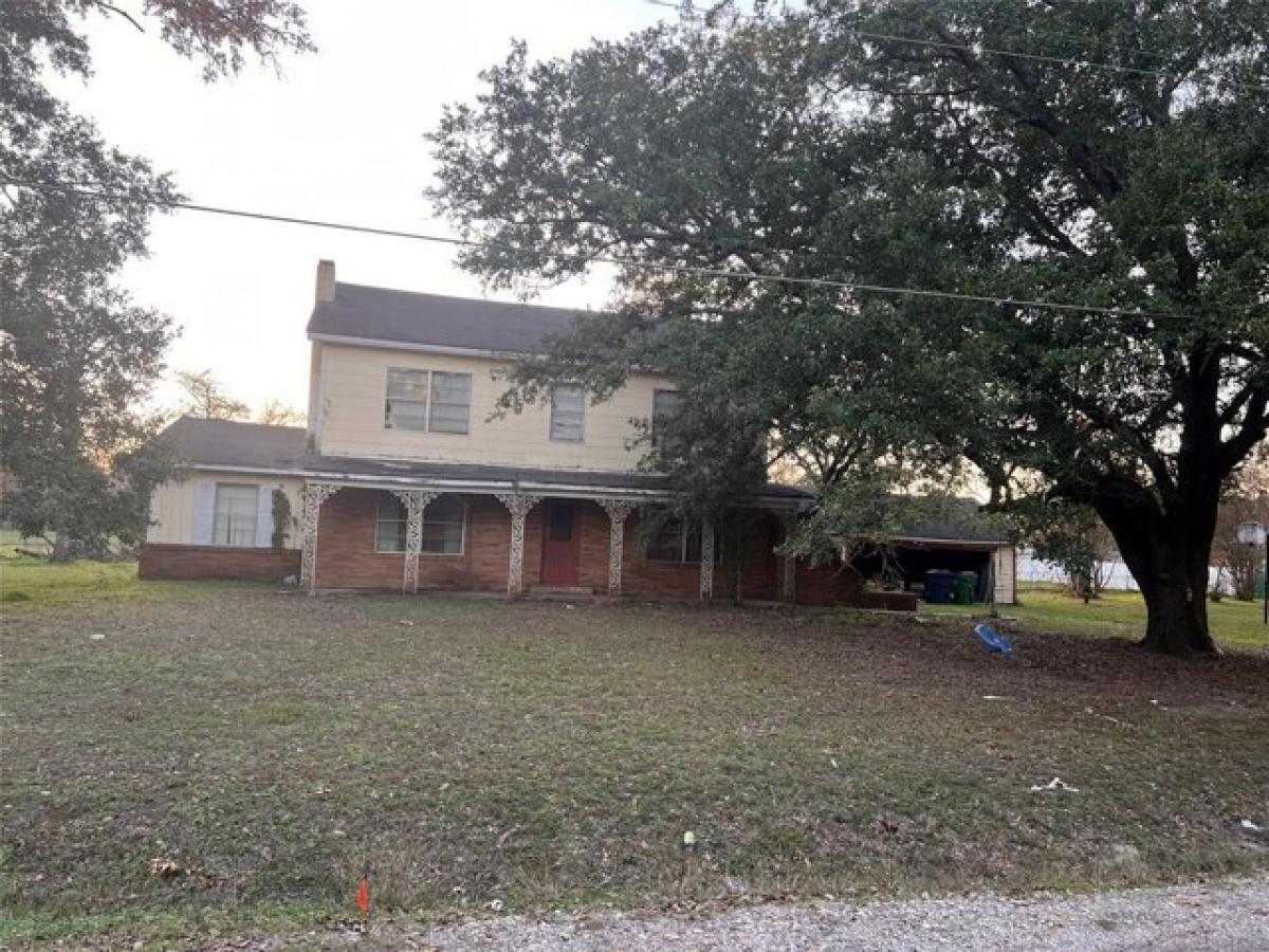 Picture of Home For Sale in Madisonville, Texas, United States