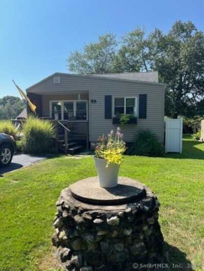 Home For Rent in Old Saybrook, Connecticut