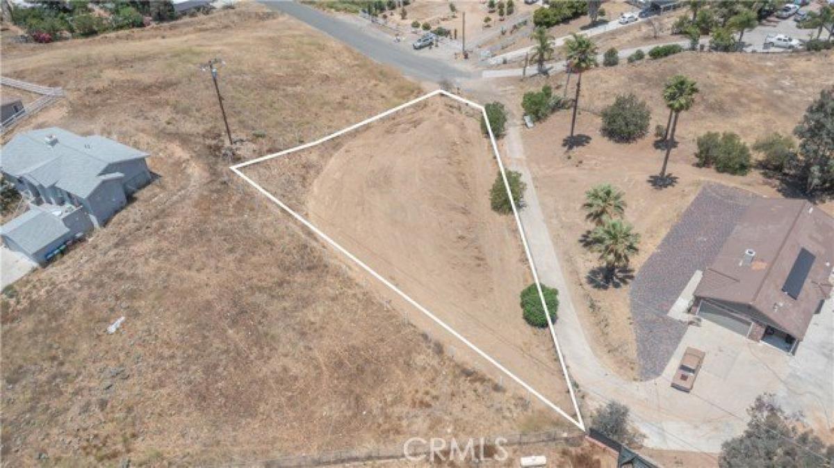 Picture of Residential Land For Sale in Menifee, California, United States