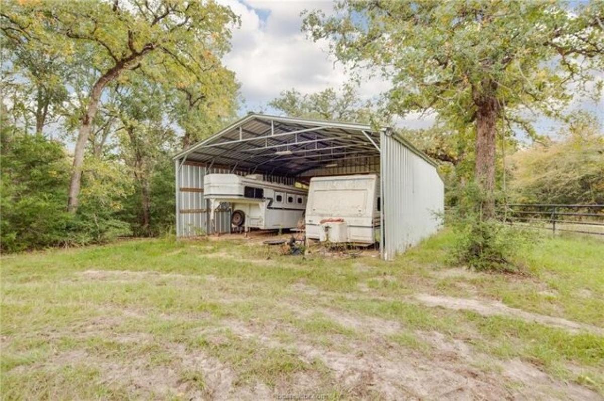 Picture of Home For Sale in Somerville, Texas, United States