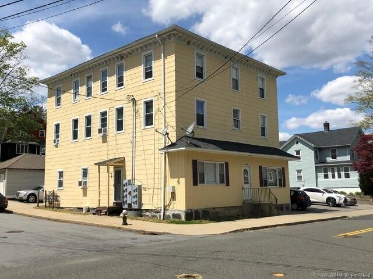 Picture of Apartment For Rent in Naugatuck, Connecticut, United States