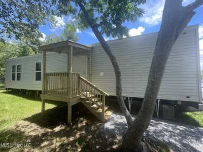 Home For Rent in Gulfport, Mississippi