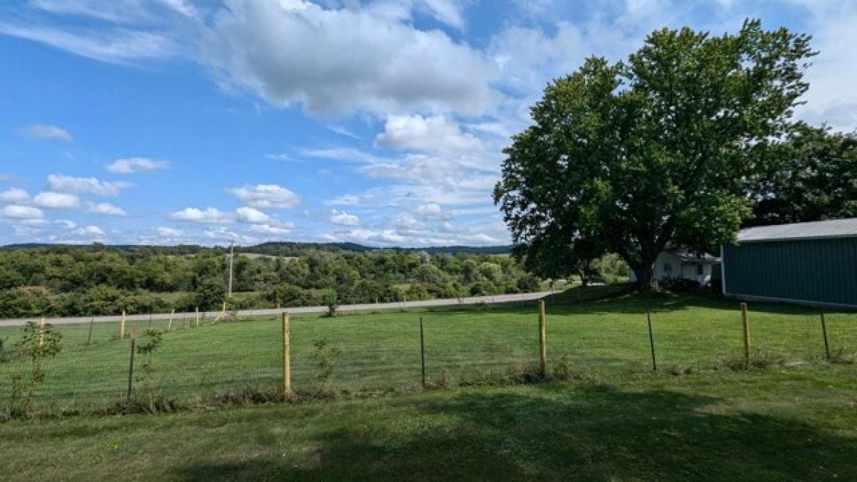 Picture of Residential Land For Sale in La Valle, Wisconsin, United States