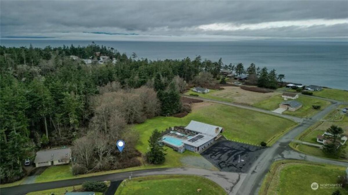 Picture of Residential Land For Sale in Coupeville, Washington, United States