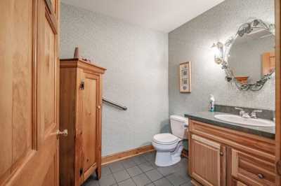 Home For Sale in Naples, Maine