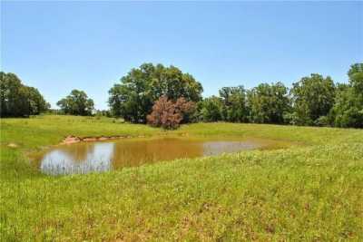 Residential Land For Sale in Luling, Texas