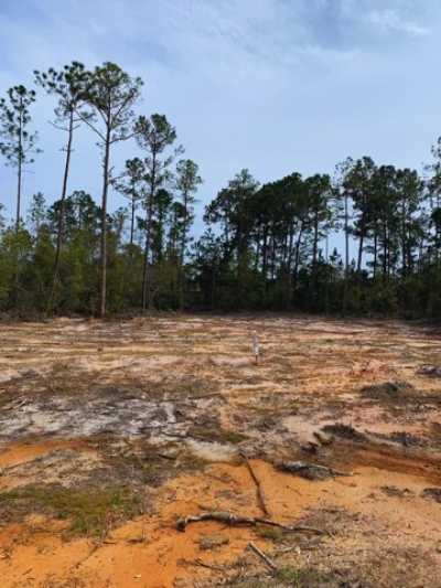 Residential Land For Sale in Navarre, Florida