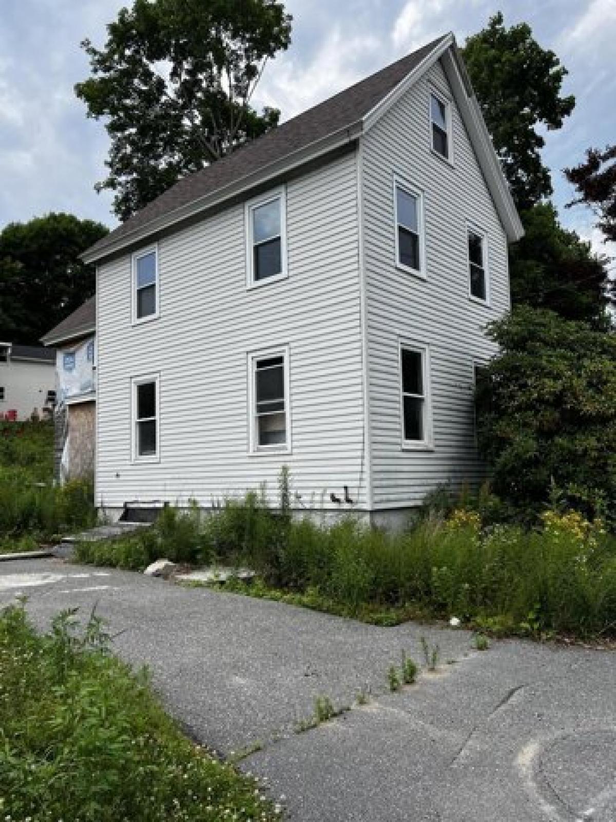 Picture of Home For Sale in Bath, Maine, United States