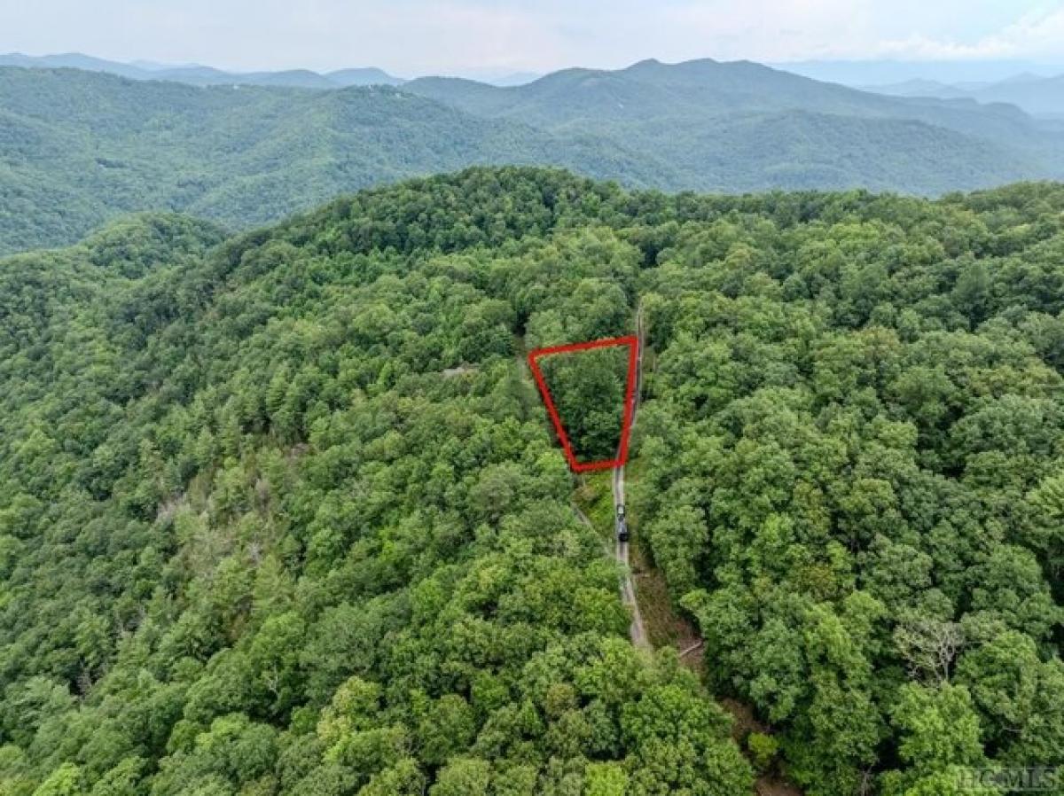 Picture of Residential Land For Sale in Cullowhee, North Carolina, United States