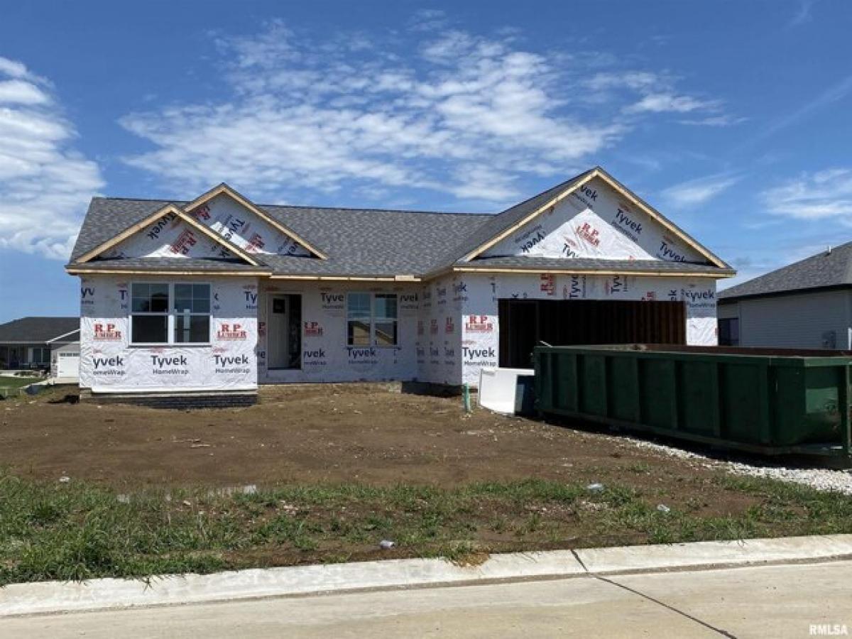 Picture of Home For Sale in Chatham, Illinois, United States