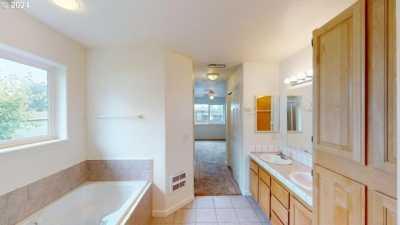 Home For Sale in Brookings, Oregon