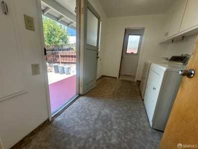 Home For Rent in Oakland, California