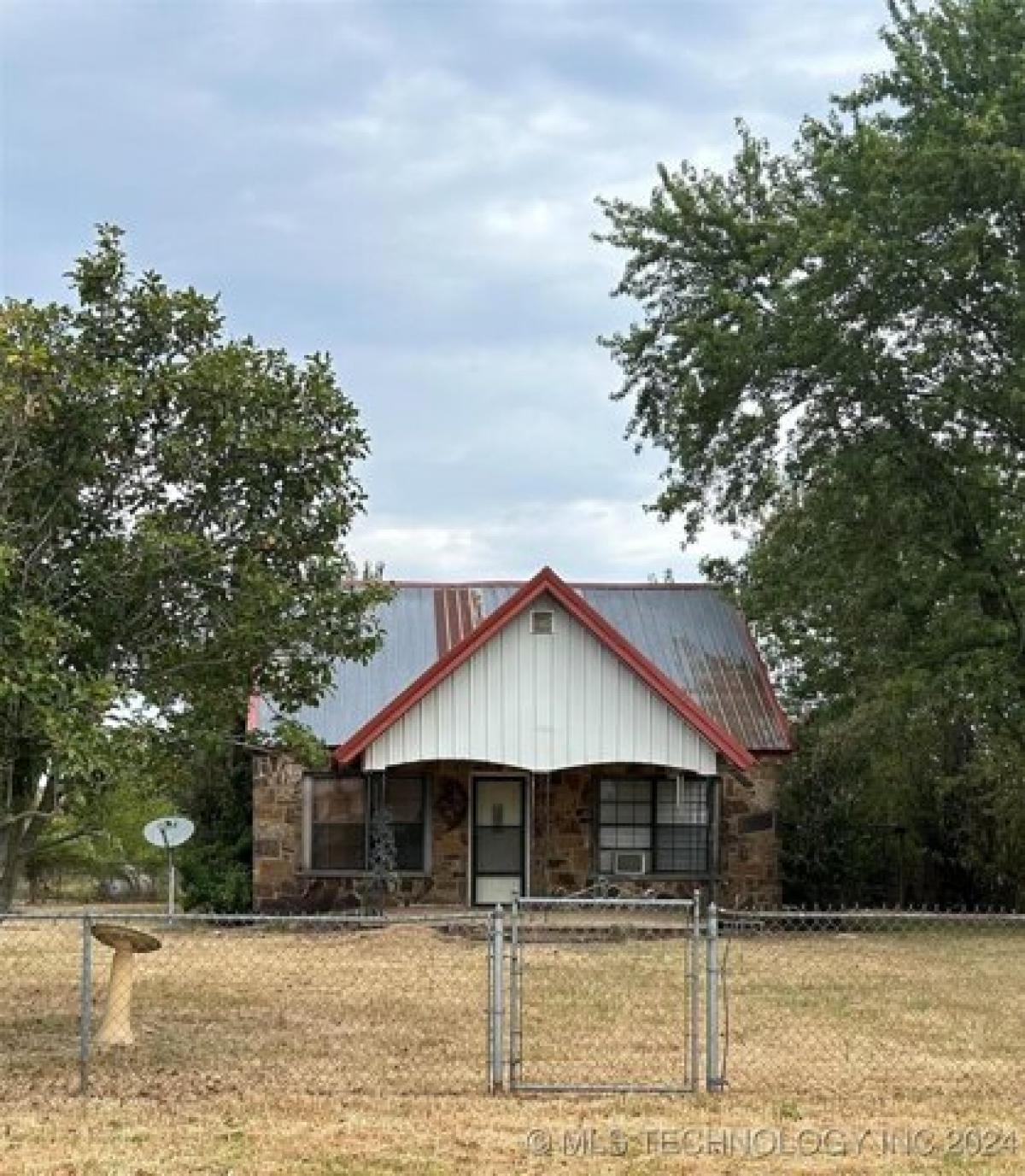 Picture of Residential Land For Sale in Sallisaw, Oklahoma, United States