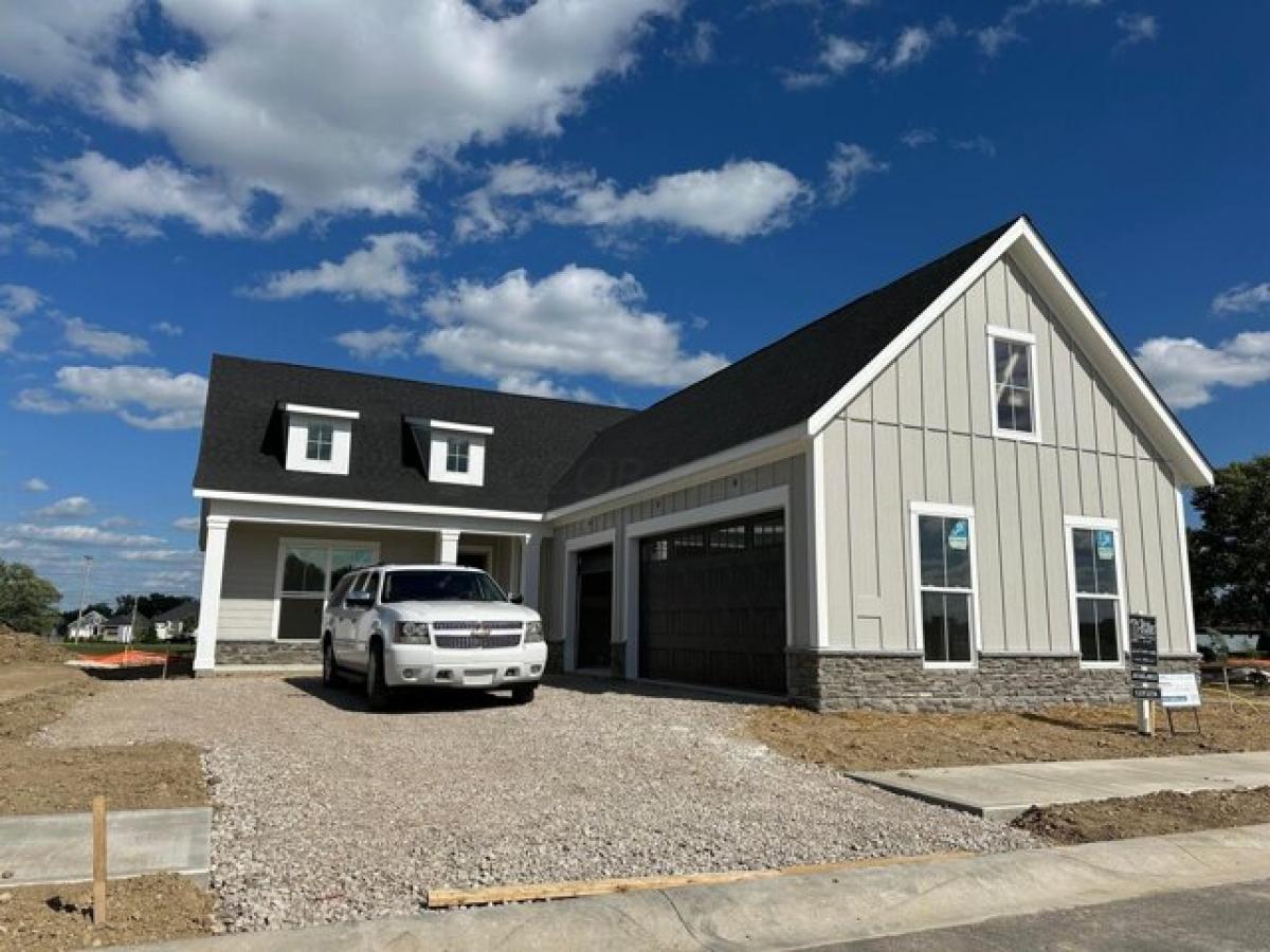 Picture of Home For Sale in Lewis Center, Ohio, United States