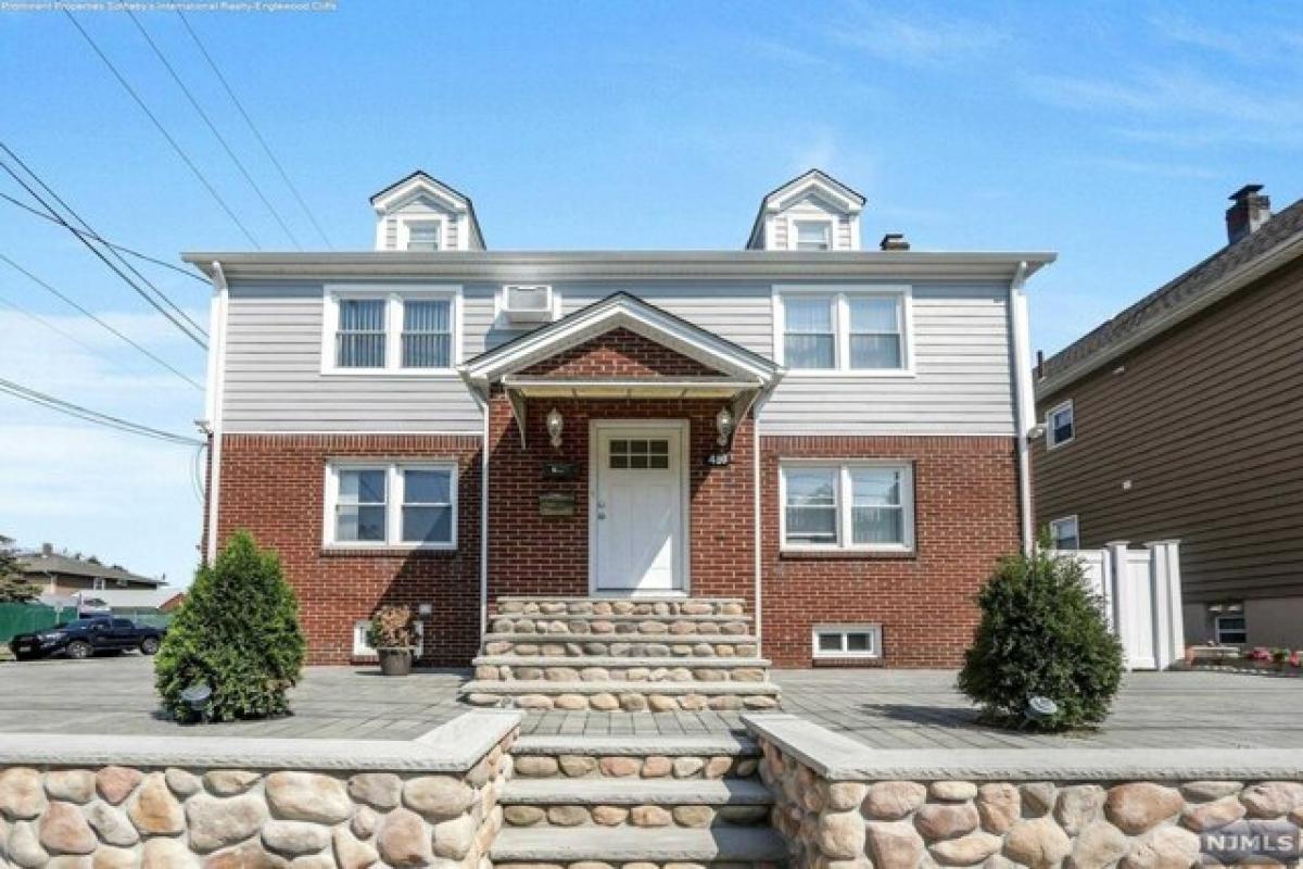 Picture of Home For Rent in Garfield, New Jersey, United States