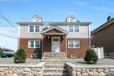 Home For Rent in Garfield, New Jersey