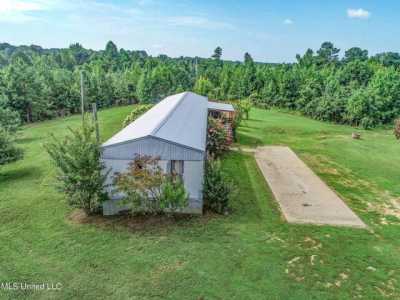 Home For Sale in Batesville, Mississippi