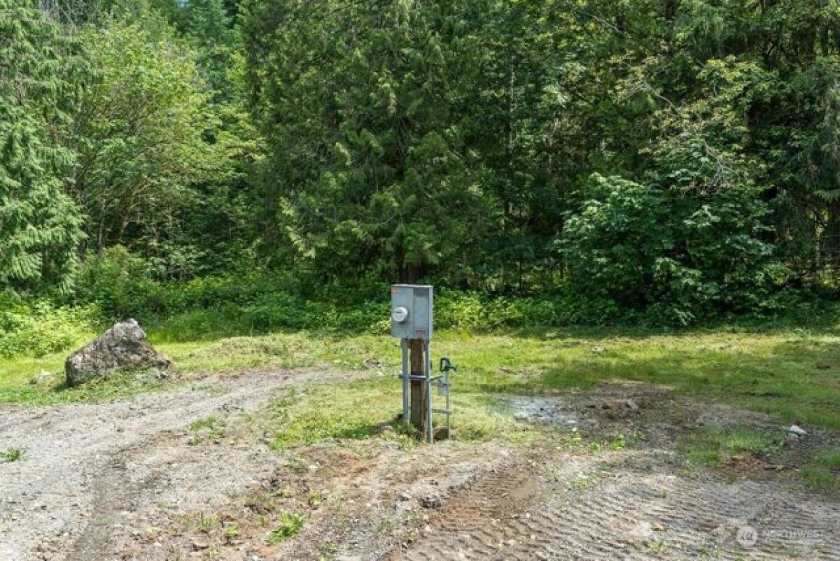 Picture of Residential Land For Sale in Mount Vernon, Washington, United States