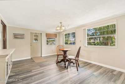 Home For Sale in Satsuma, Florida