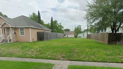 Residential Land For Sale in Baytown, Texas