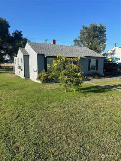 Home For Sale in Moses Lake, Washington