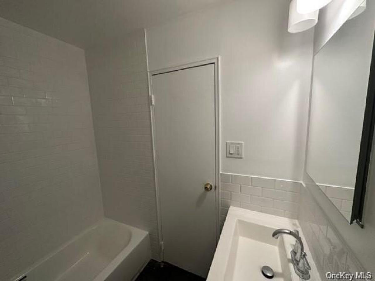 Picture of Home For Rent in Yonkers, New York, United States